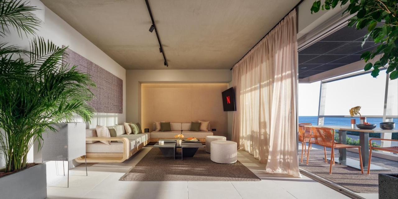 3 Olive Trees Aparthotel อานาวีซอส ภายนอก รูปภาพ
